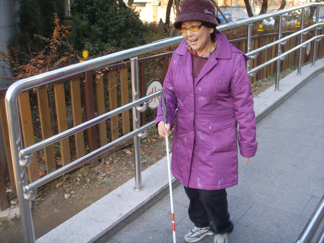 제22기 중도실명인 기초재활교육 보행교육 썸네일