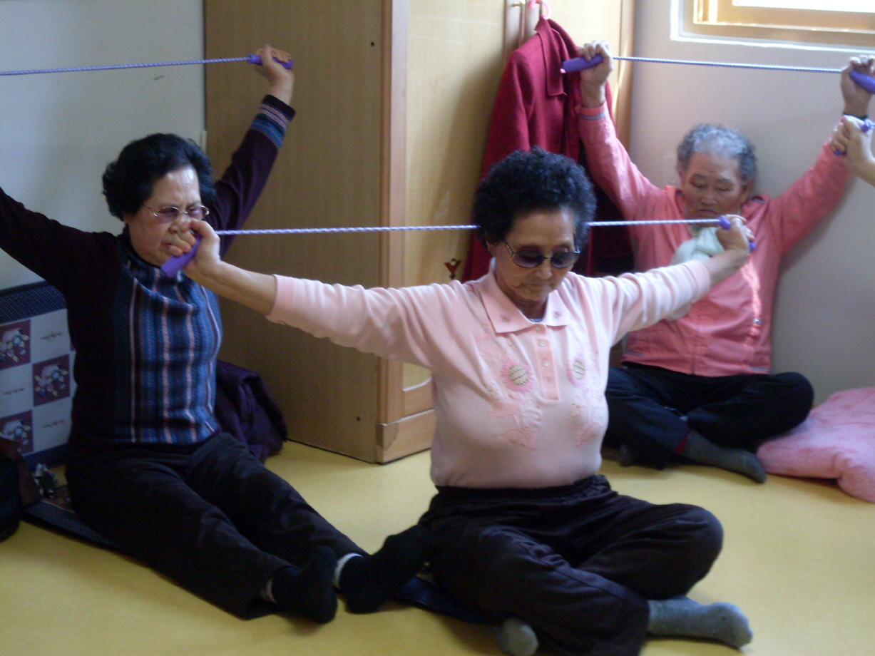 단기보호 건강체조 썸네일