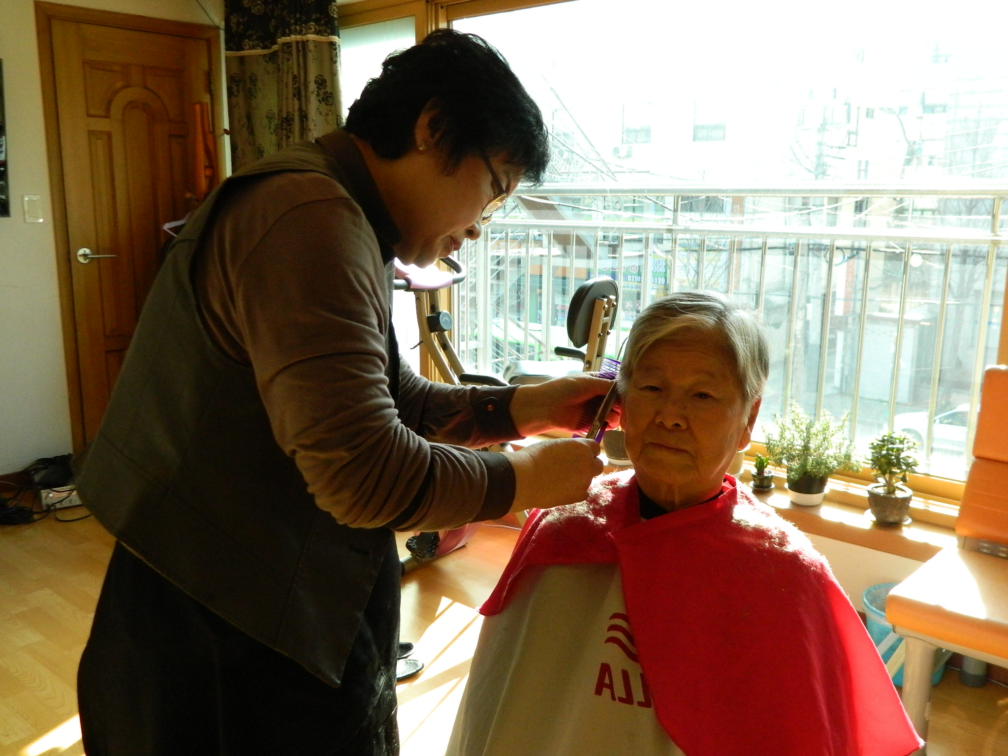 주간보호센터 1월 이,미용서비스 썸네일