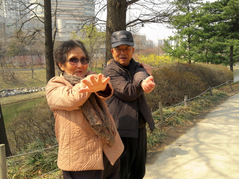 주간보호센터 으랏차차 건강걷기~ 썸네일