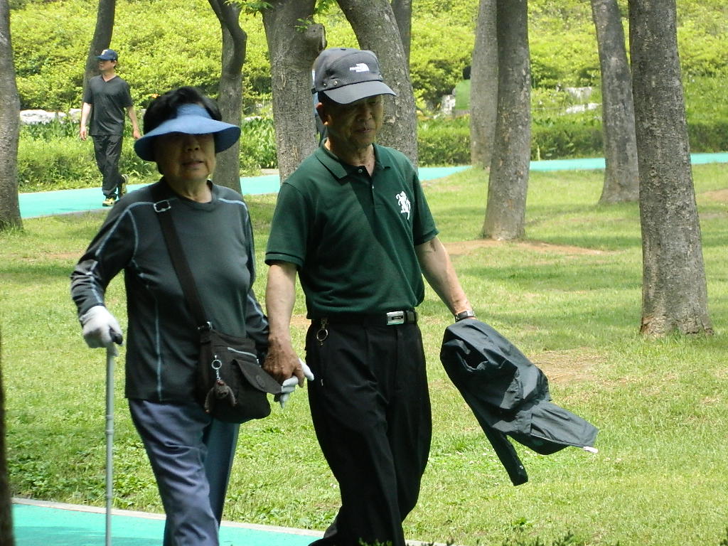 주간보호센터 건강걷기 썸네일