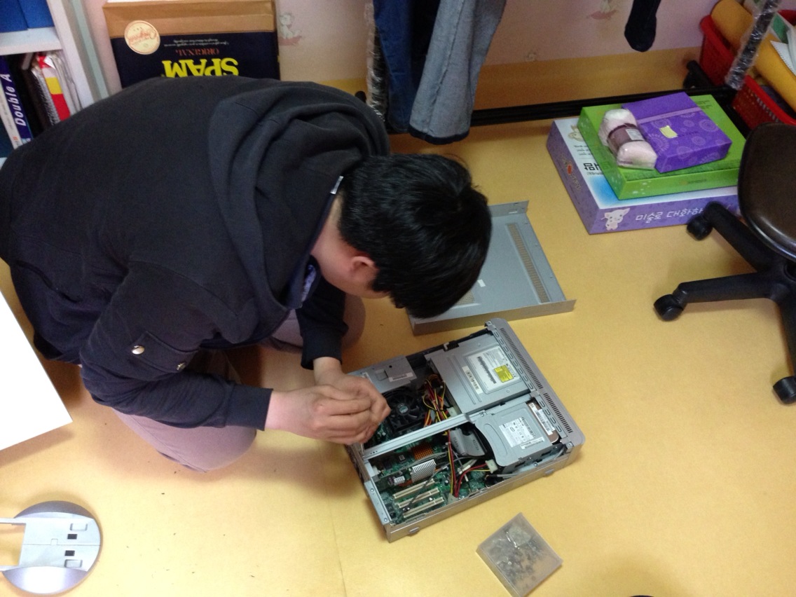 2013년 상반기 시각장애인용PC무료순회점검사업  썸네일