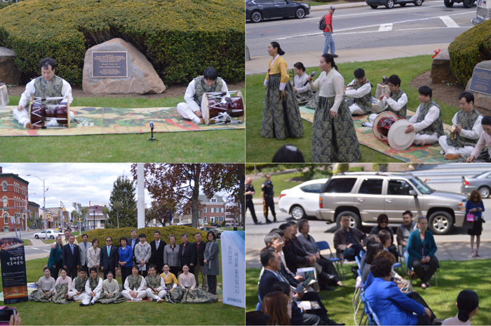 2014 관현맹인전통예술단 해외공연(위안부기림비 야외공연) 썸네일