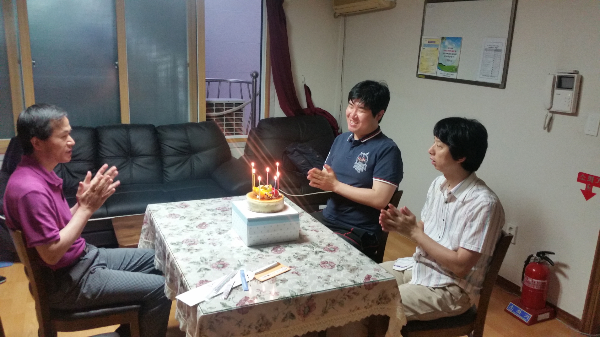 배움울타리 거주인 생일잔치 썸네일