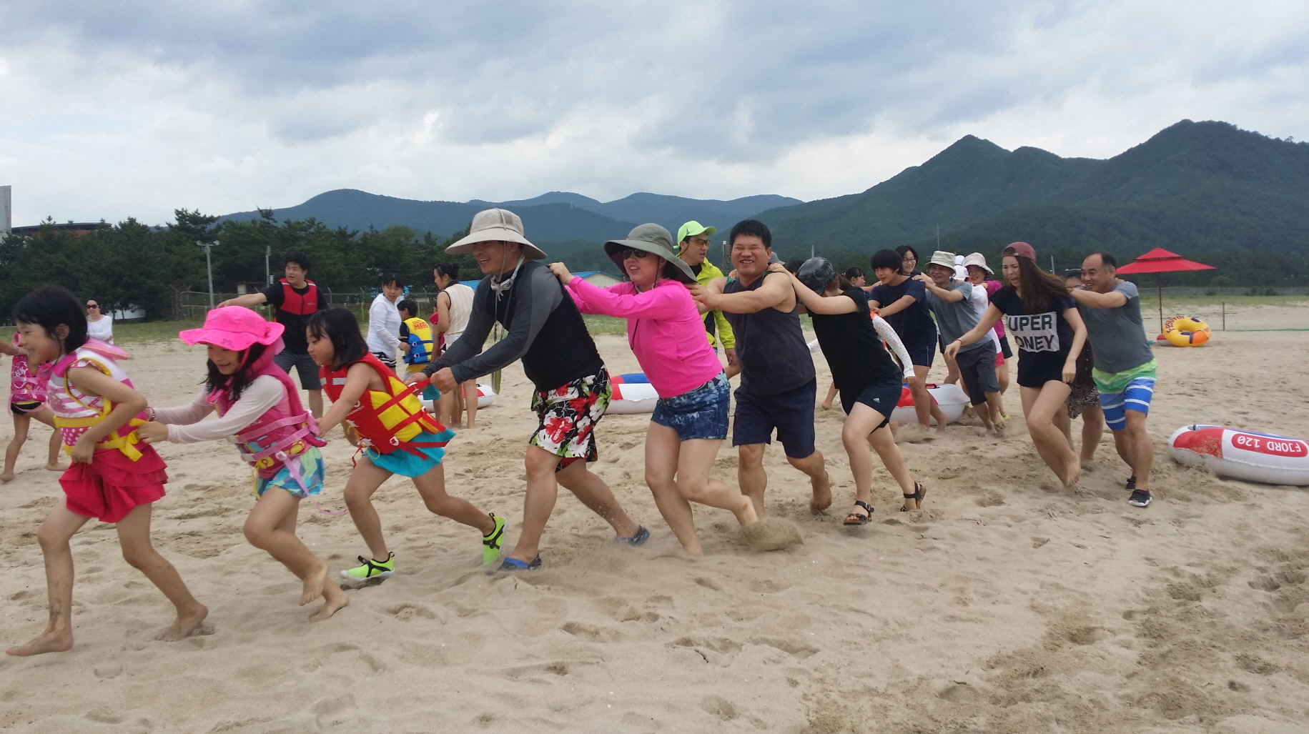 2015년 신나는 여름 가족캠프 썸네일