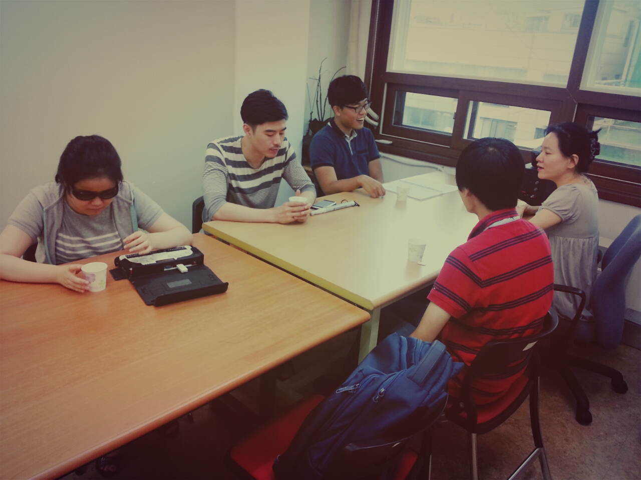 신설 대학생영어토론수업 개강 썸네일