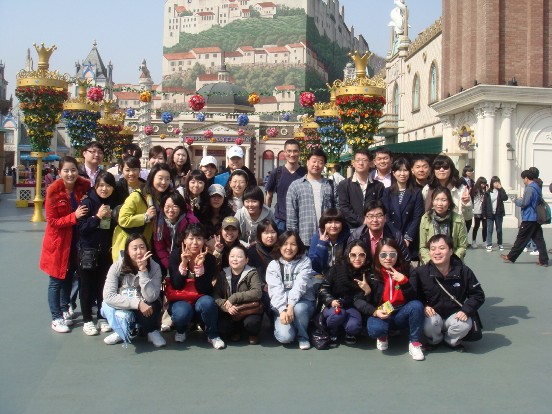 2010년 장애인용 대체자료 및 보급 사업을 위한 직원 워크샵 썸네일