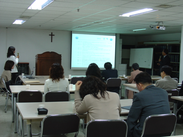 사업소개 브리핑 중... 썸네일