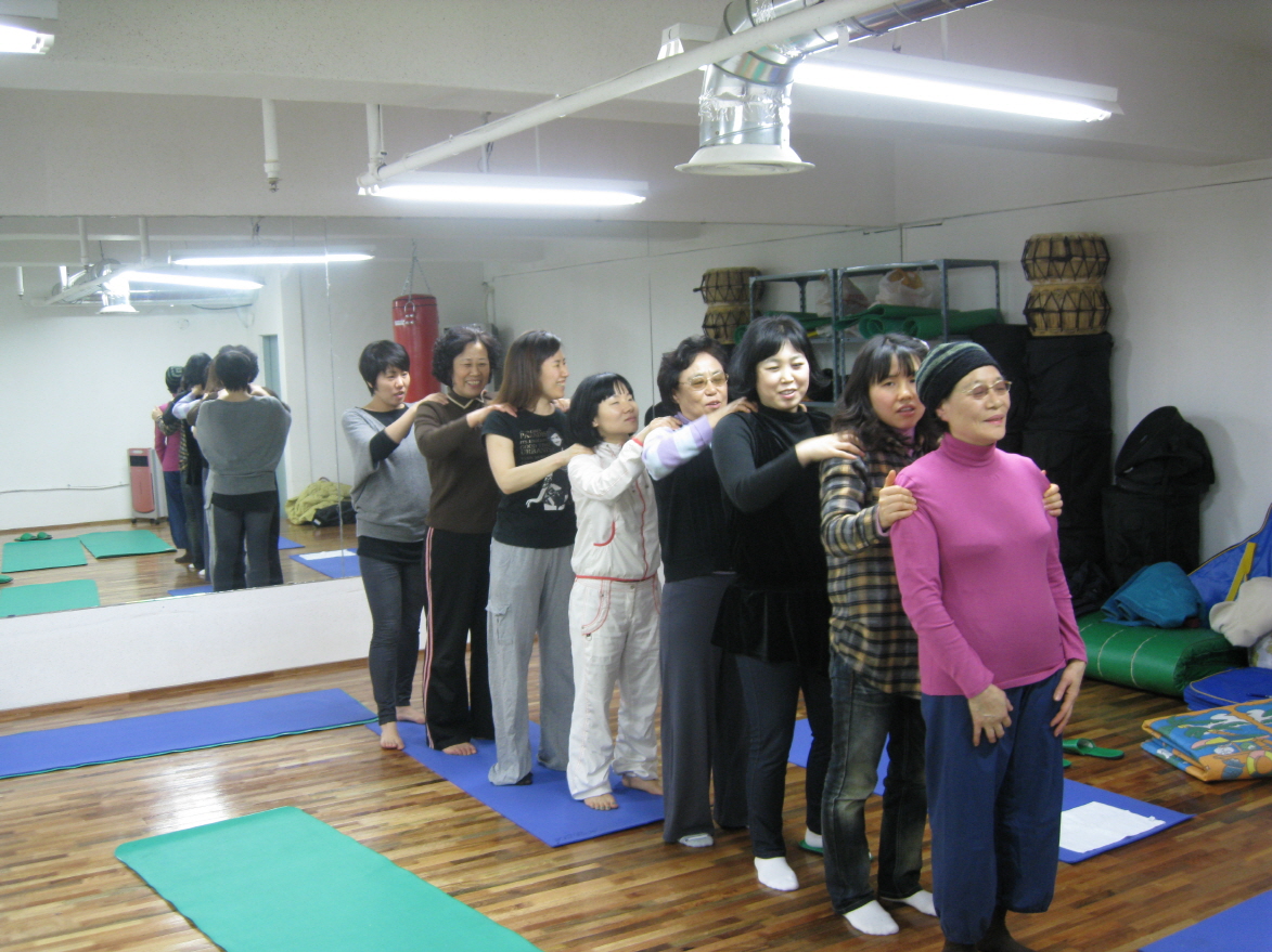 3월 레포츠교실(요가교실) 썸네일