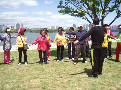 5월 여가활동(산책교실) 썸네일