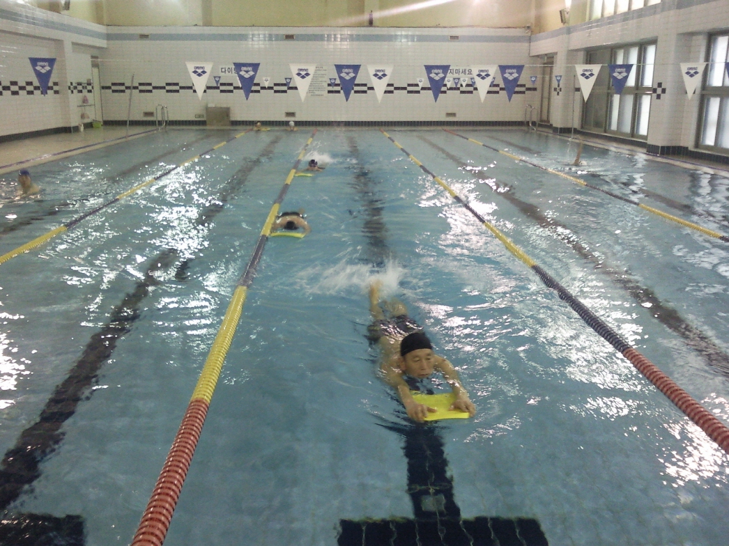 4월 레포츠교실(수영교실) 썸네일